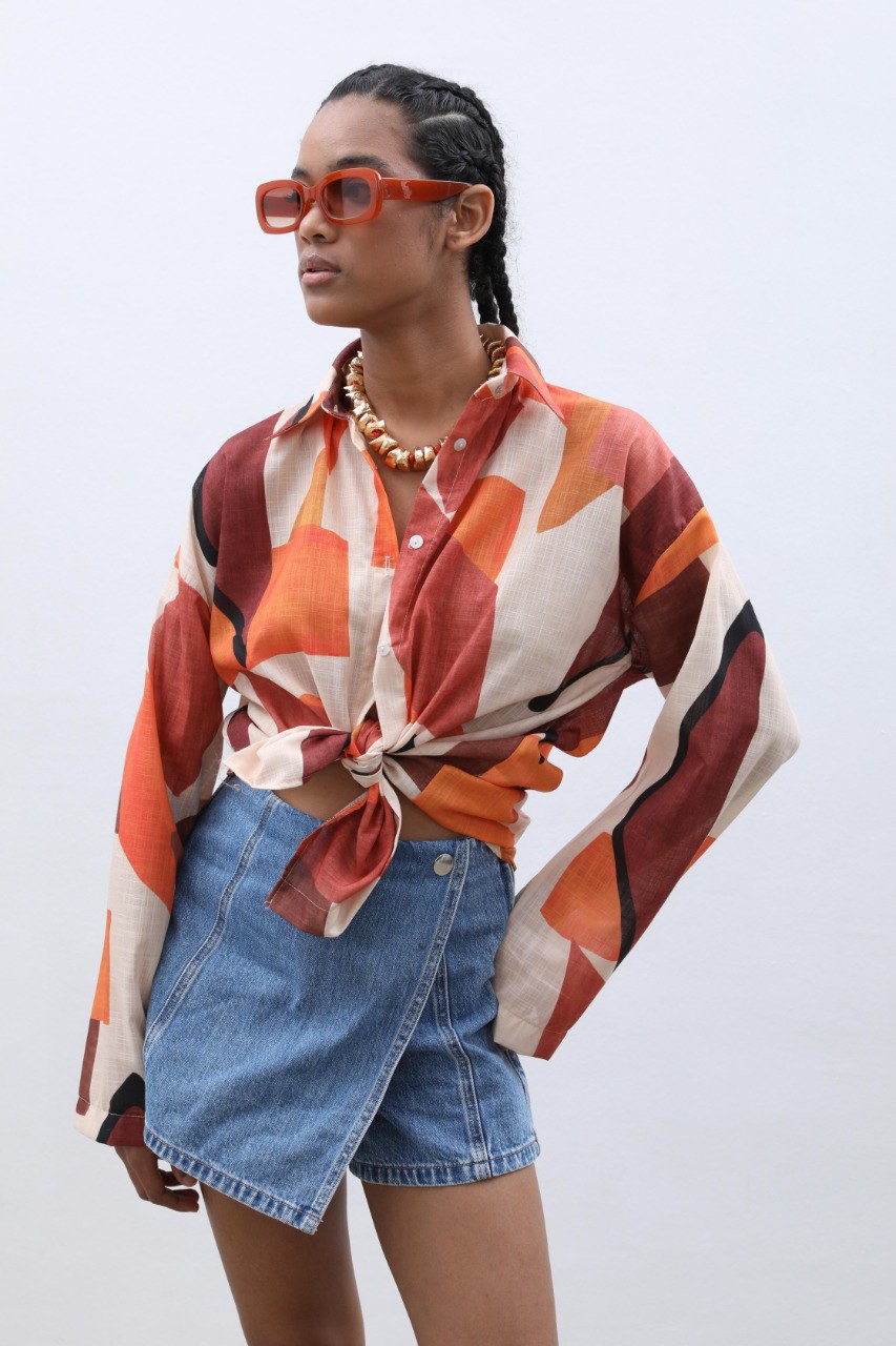 Linen Floaty Abstract-Pattern Shirt